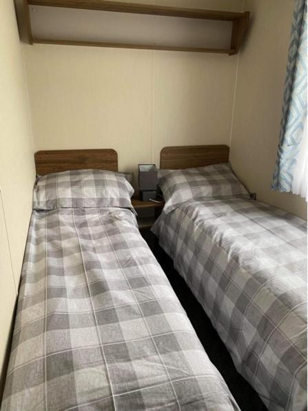 מורקמבי Adams Caravan Holidays מראה חיצוני תמונה