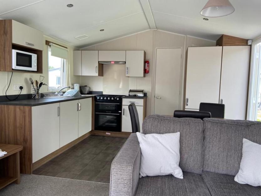מורקמבי Adams Caravan Holidays מראה חיצוני תמונה